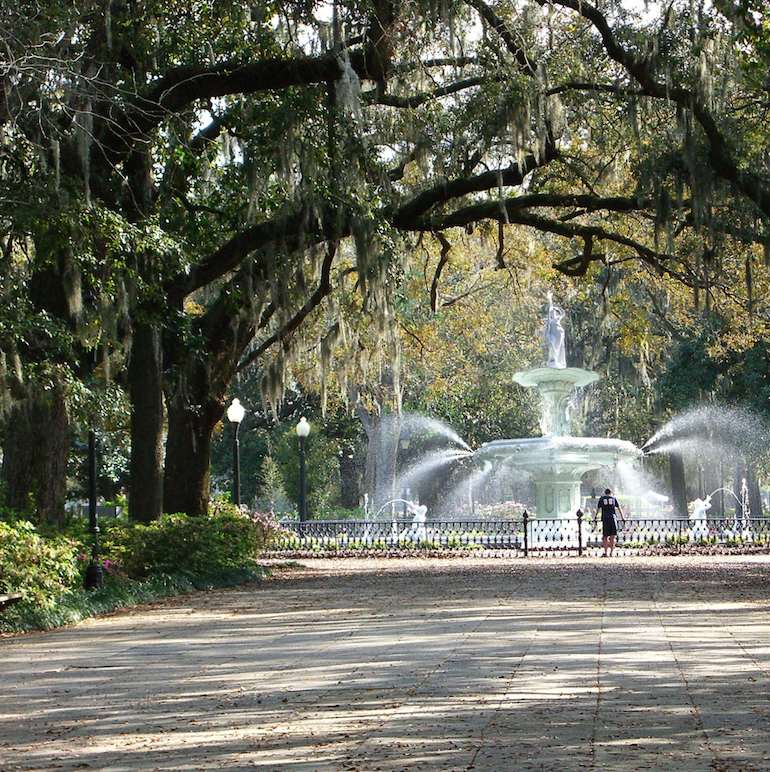 The fountain in Forsyth Park, Savannah, GA.
